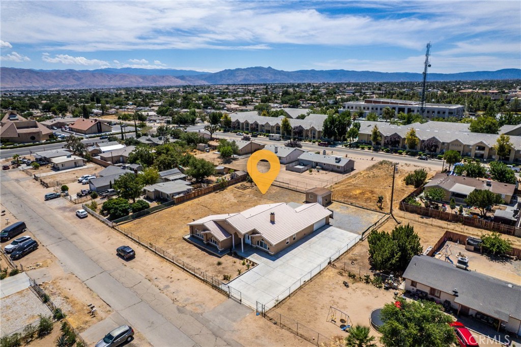 15921 Pine Street Property Photo 45