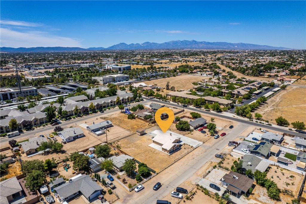 15921 Pine Street Property Photo 49