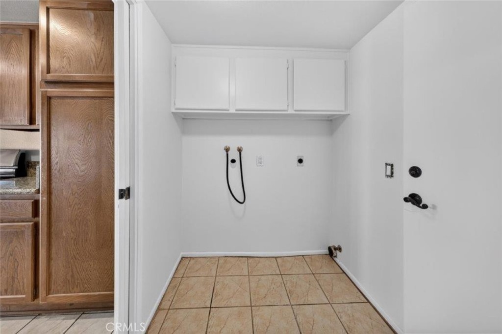 1239 Glenview Lane Property Photo 12