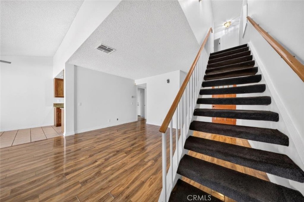 1239 Glenview Lane Property Photo 17