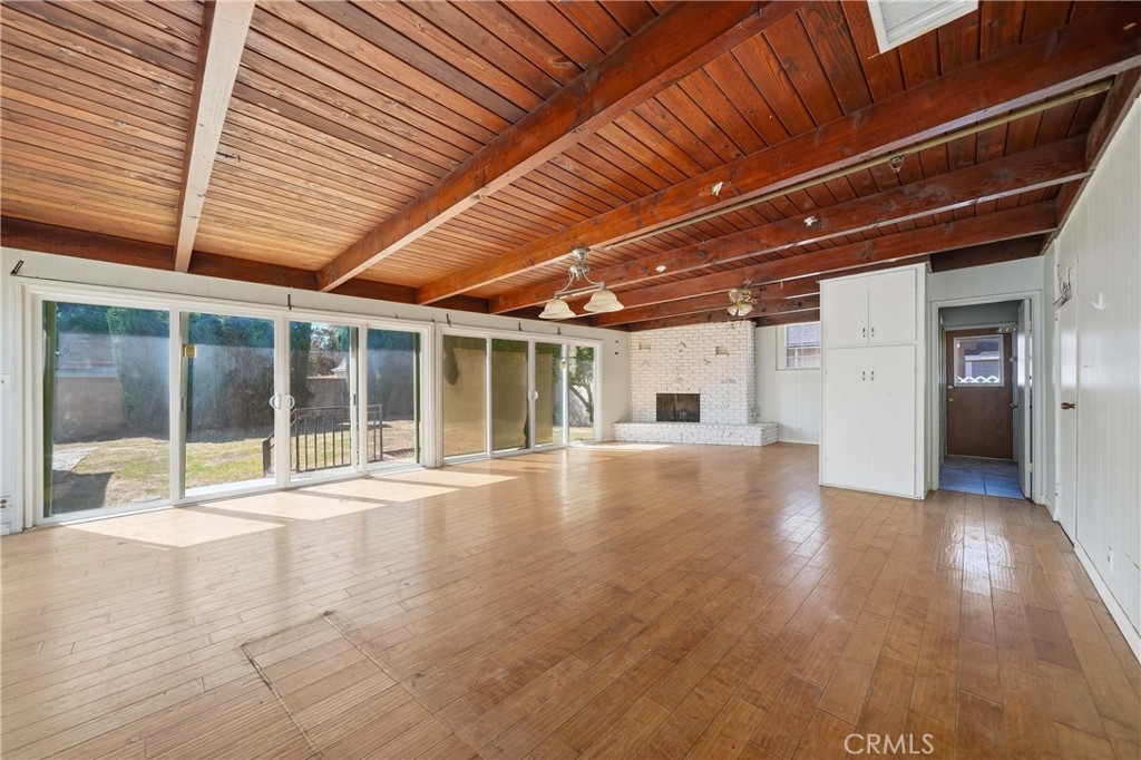 209 N Broadmoor Property Photo 23