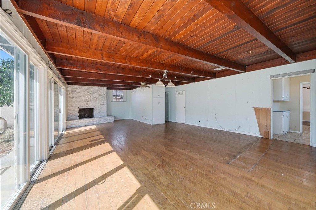 209 N Broadmoor Property Photo 24