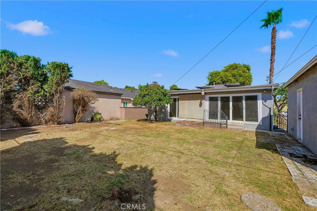 209 N Broadmoor Property Photo 31