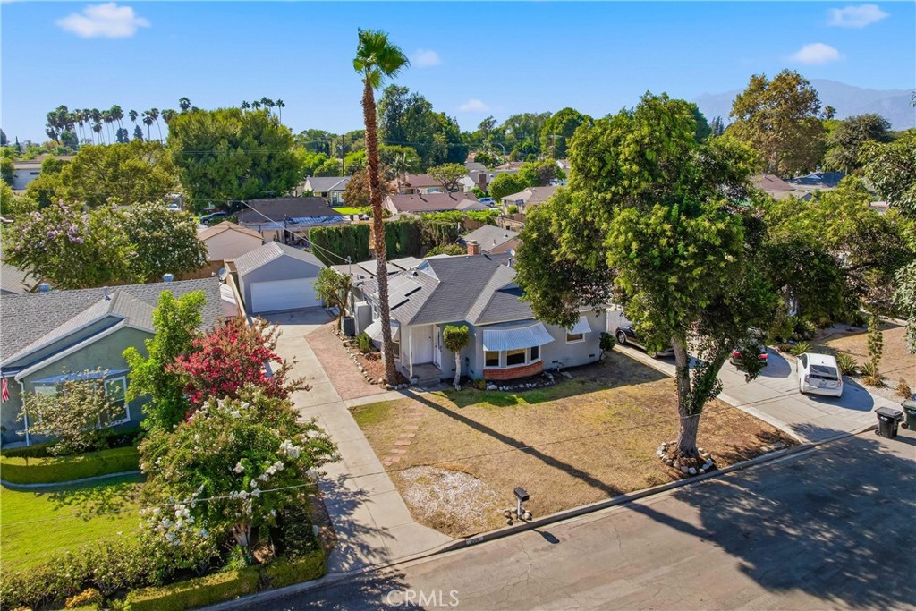 209 N Broadmoor Property Photo 41