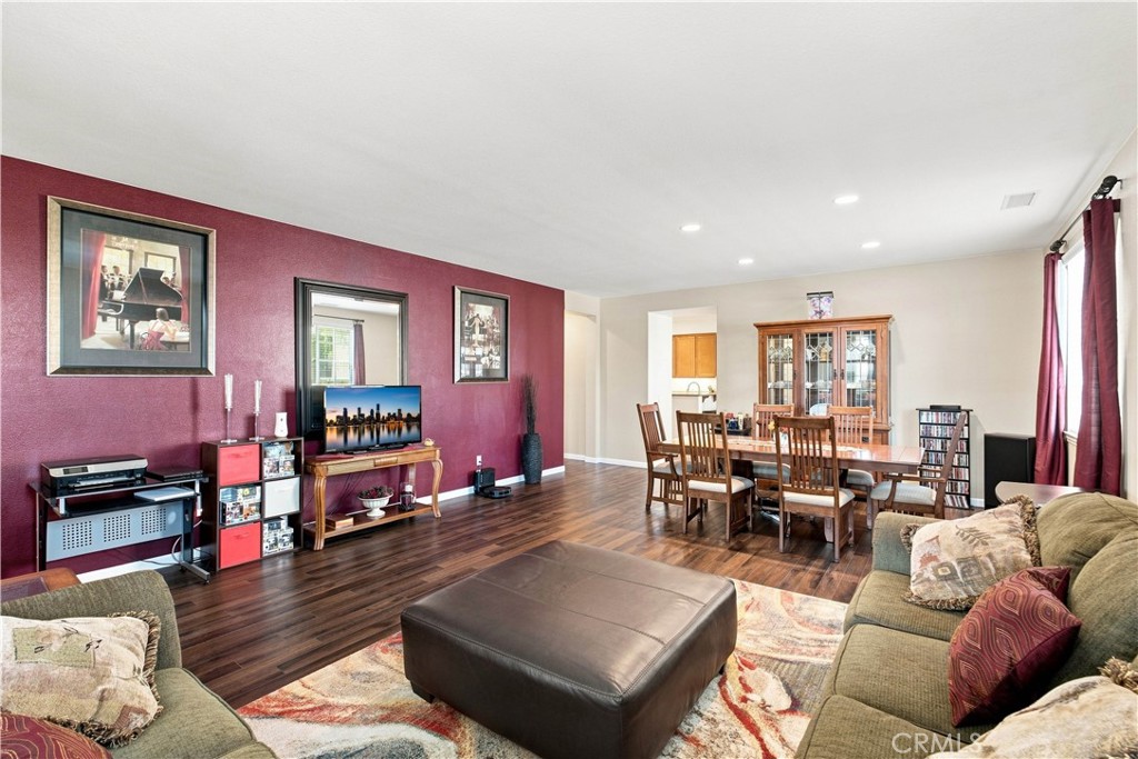 8157 Maisey Court Property Photo 8