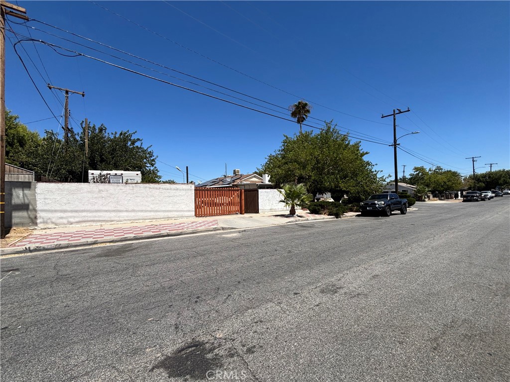 38605 Carolside Property Photo 2