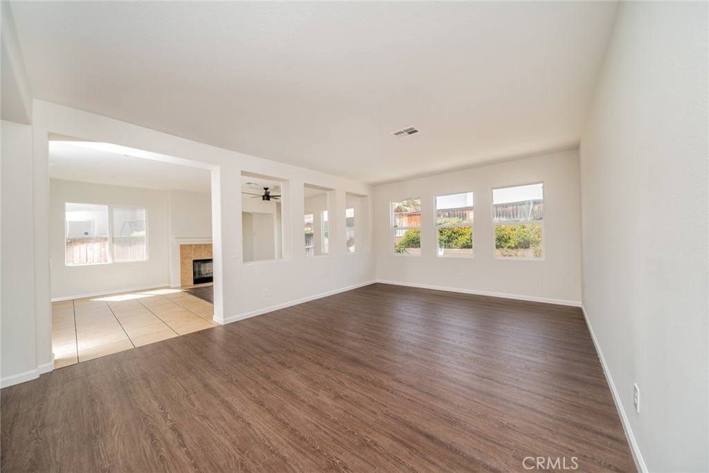 26614 Bay Avenue Property Photo 5
