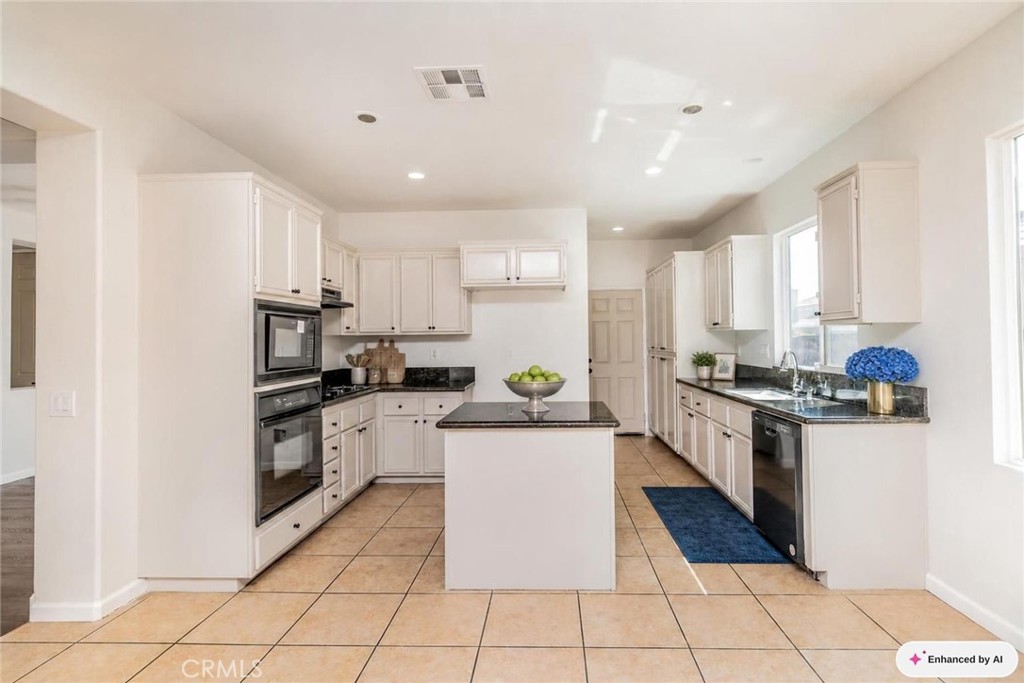 26614 Bay Avenue Property Photo 8