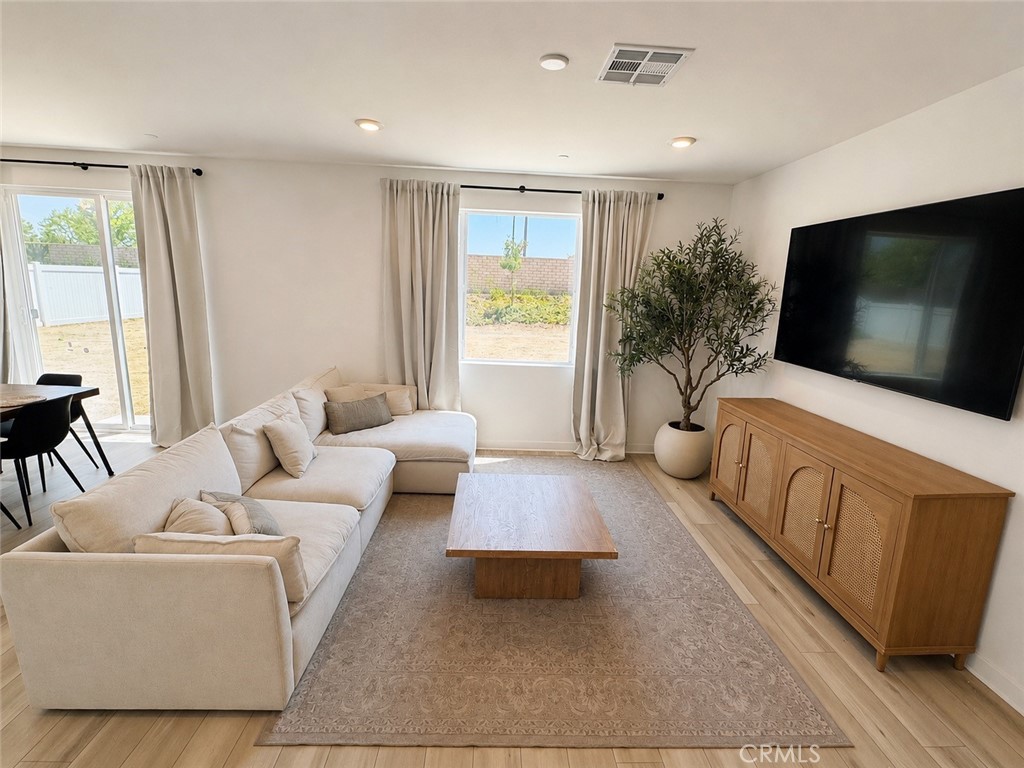 26671 Evergreen Crest Circle Property Photo 2