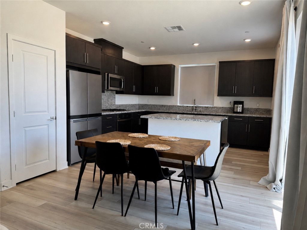 26671 Evergreen Crest Circle Property Photo 3
