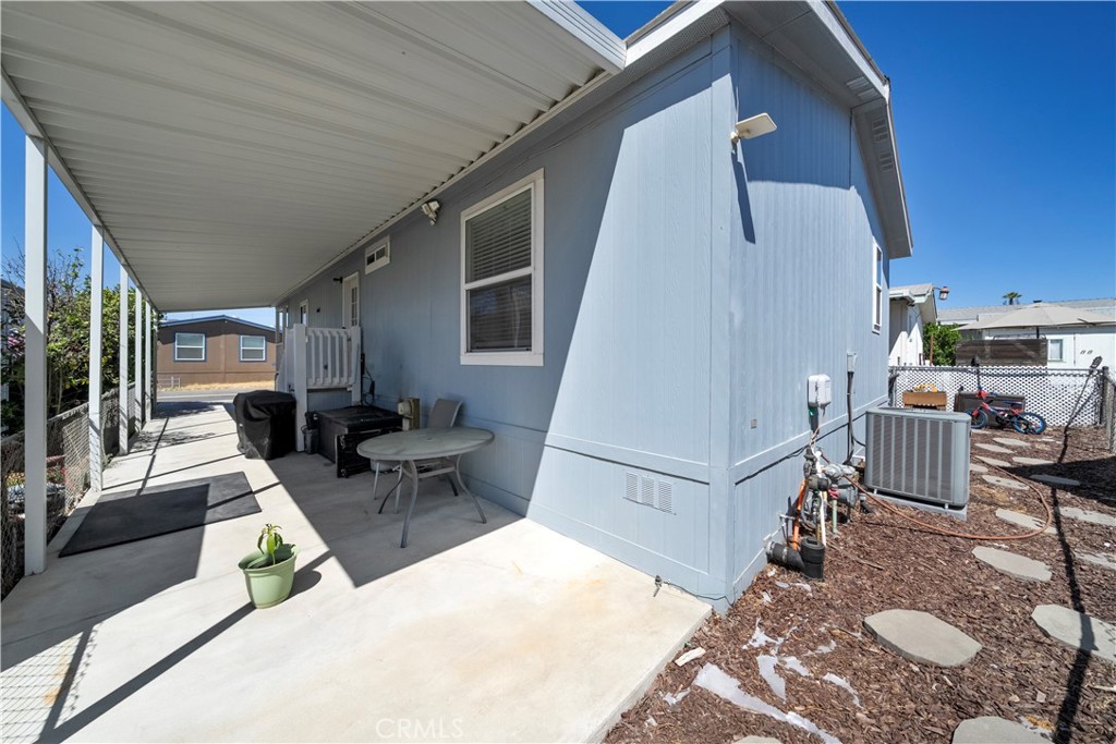 21210 E Arrow Highway 141 Property Photo 23