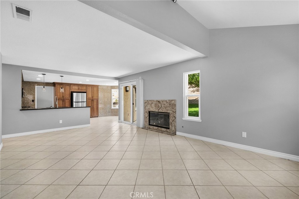 2110 S Glenwood Property Photo 13