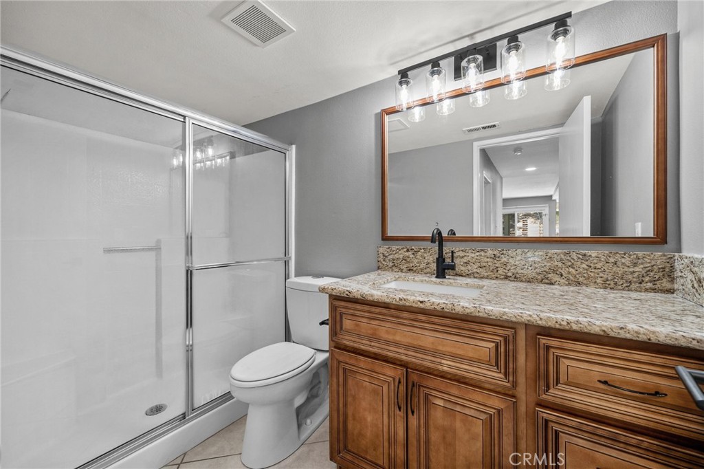 2110 S Glenwood Property Photo 16