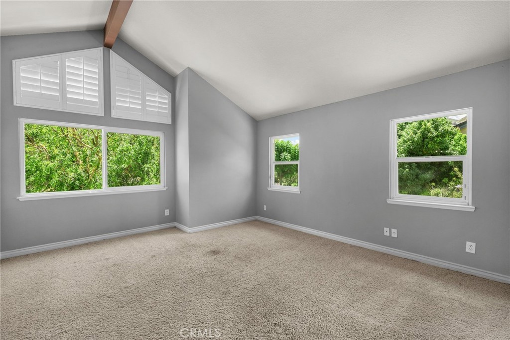 2110 S Glenwood Property Photo 18