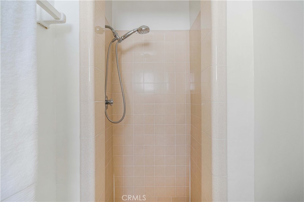 2024 Amherst Drive Property Photo 14