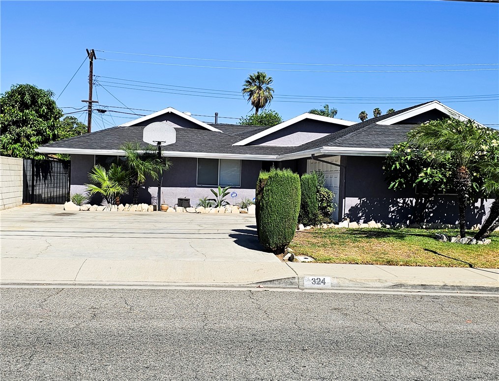 324 N Vincent Avenue Property Photo 1