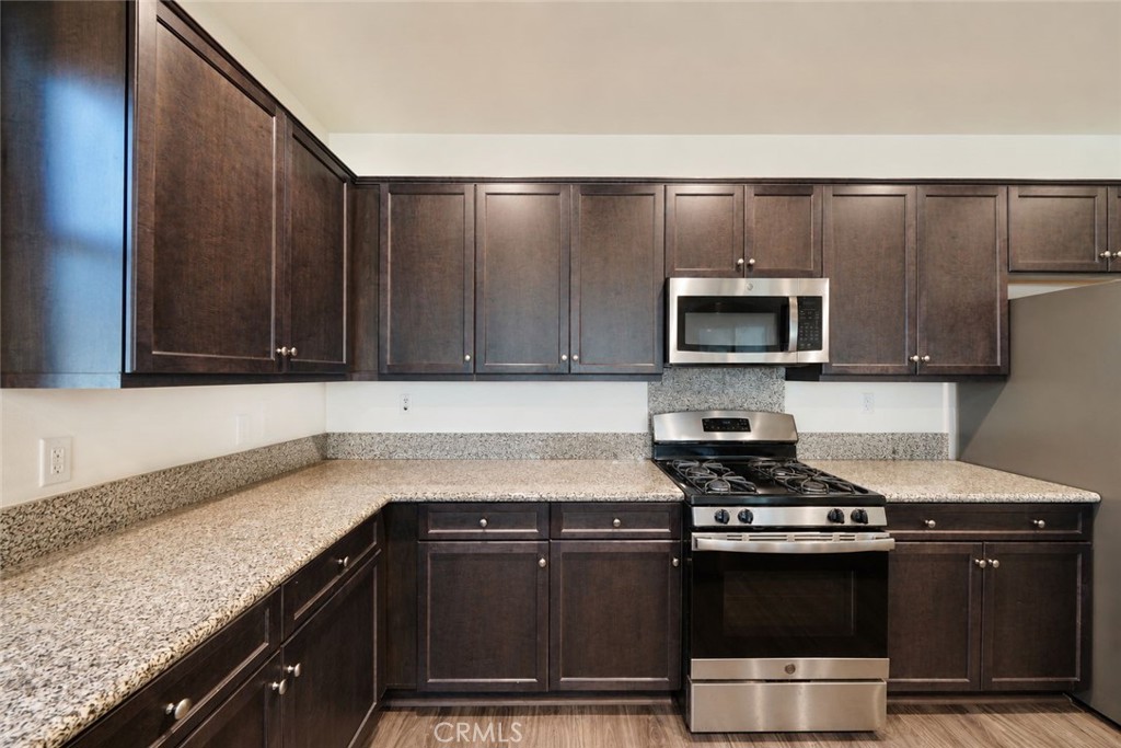 1529 Noblewood Drive Property Photo 16