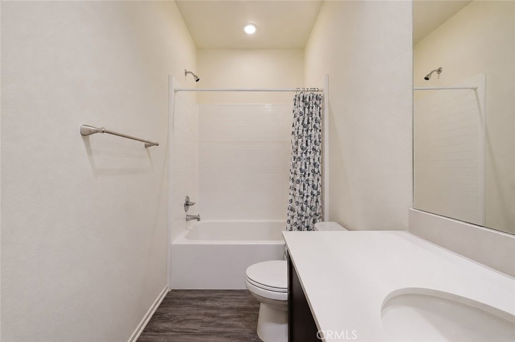 1529 Noblewood Drive Property Photo 27