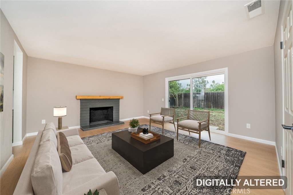 4865 Emerson Street Property Photo 5