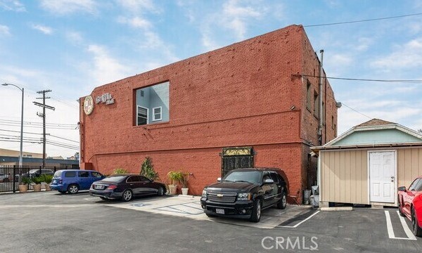 4117 W Pico Boulevard Property Photo 1