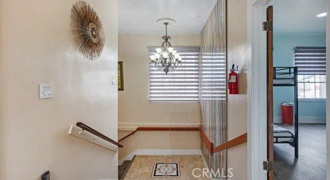 4117 W Pico Boulevard Property Photo 9