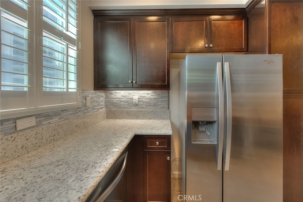 8872 Maple C Property Photo 14