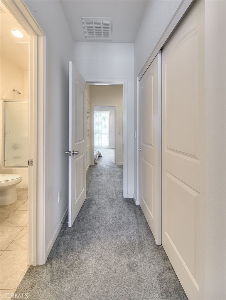 8872 Maple C Property Photo 34