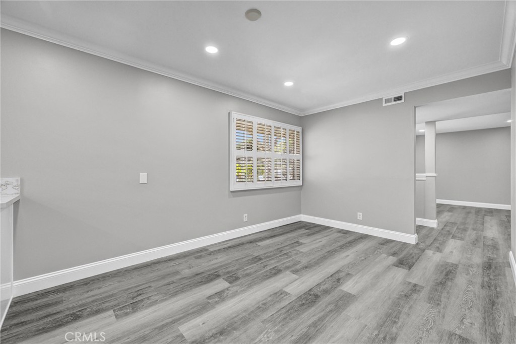 9719 Pauline Drive Property Photo 11