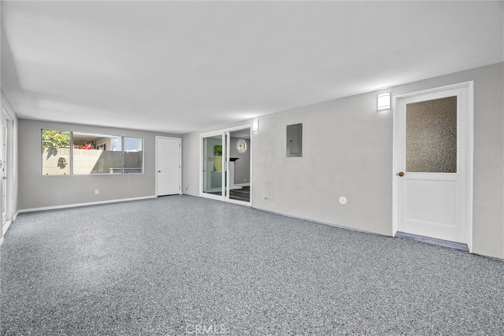 9719 Pauline Drive Property Photo 29