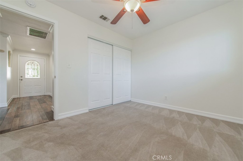 10219 Effen Street Property Photo 16