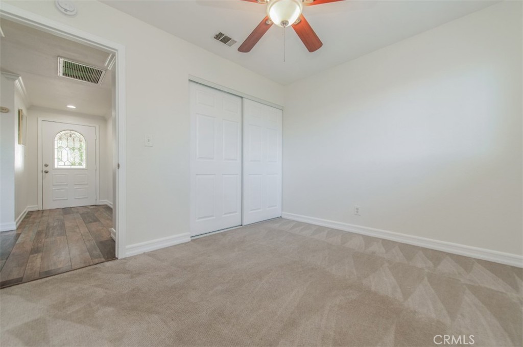 10219 Effen Street Property Photo 16