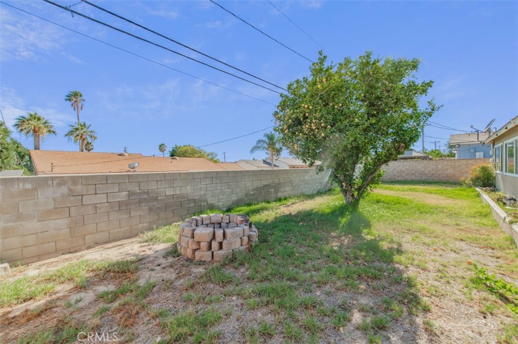 10219 Effen Street Property Photo 27