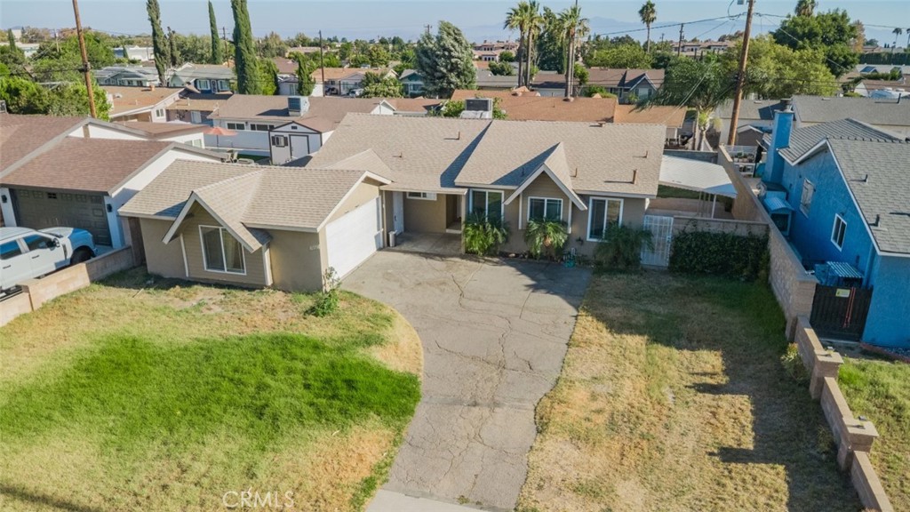 10219 Effen Street Property Photo 28