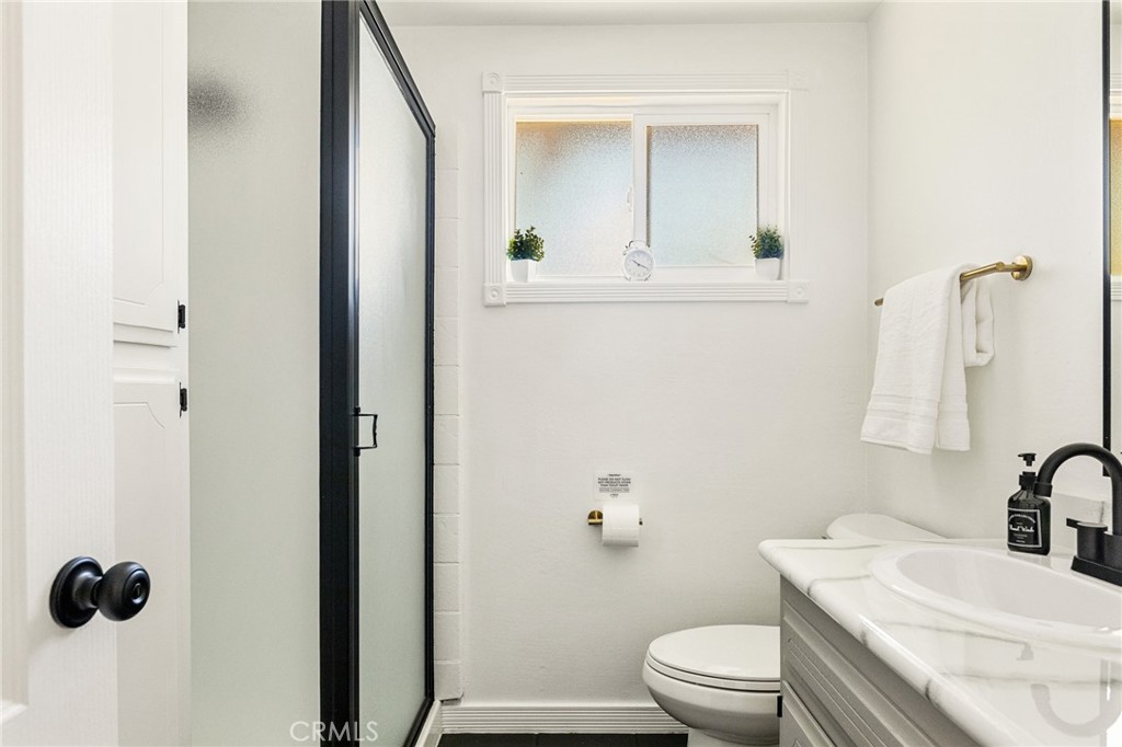1296 Calgary Drive Property Photo 24