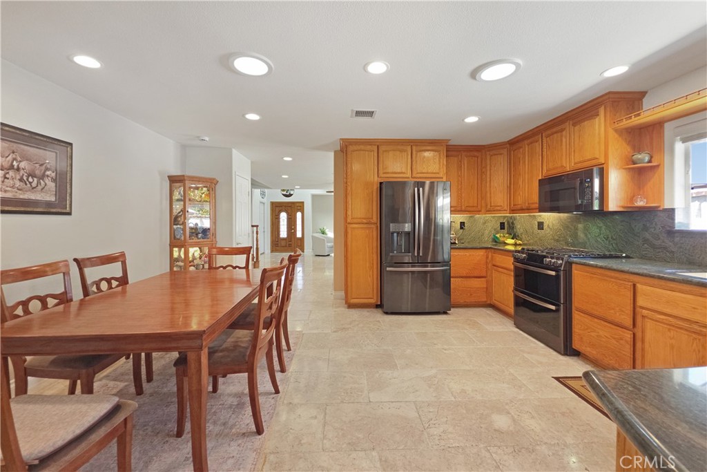 15597 Rolling Ridge Property Photo 11
