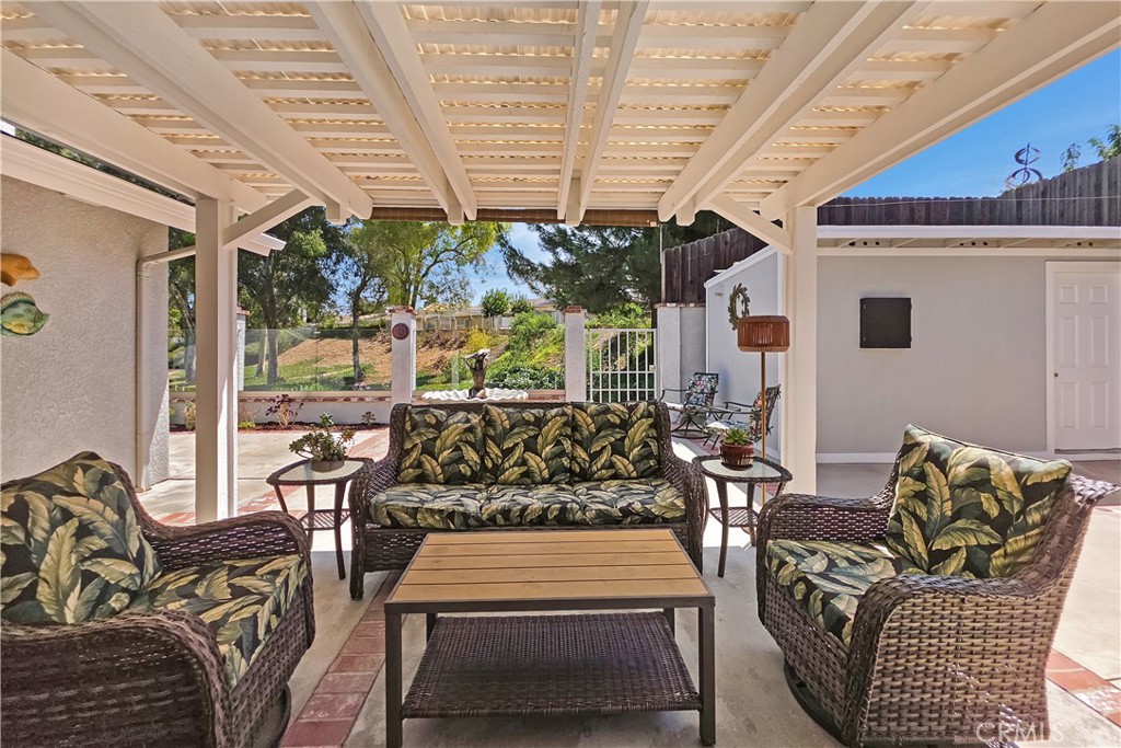 15597 Rolling Ridge Property Photo 33