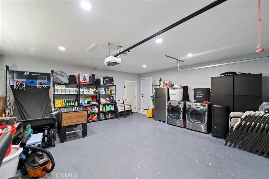 3025 N Alameda Property Photo 25