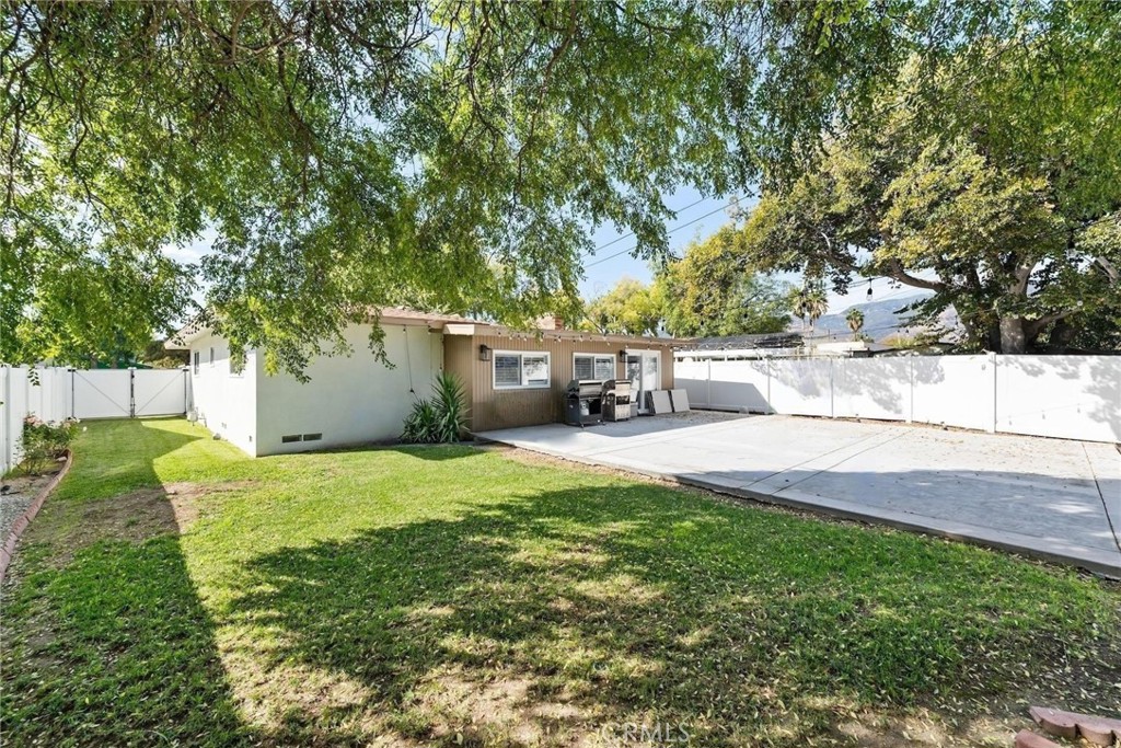 3025 N Alameda Property Photo 28