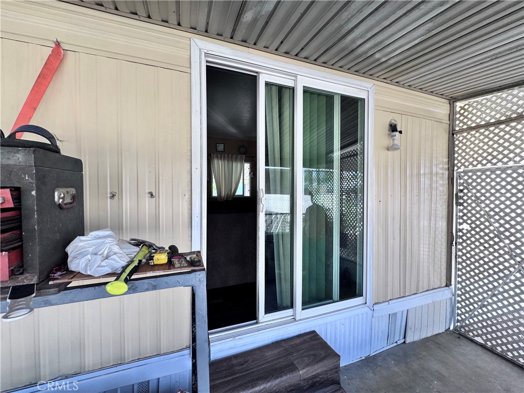 16860 Slover Property Photo 23