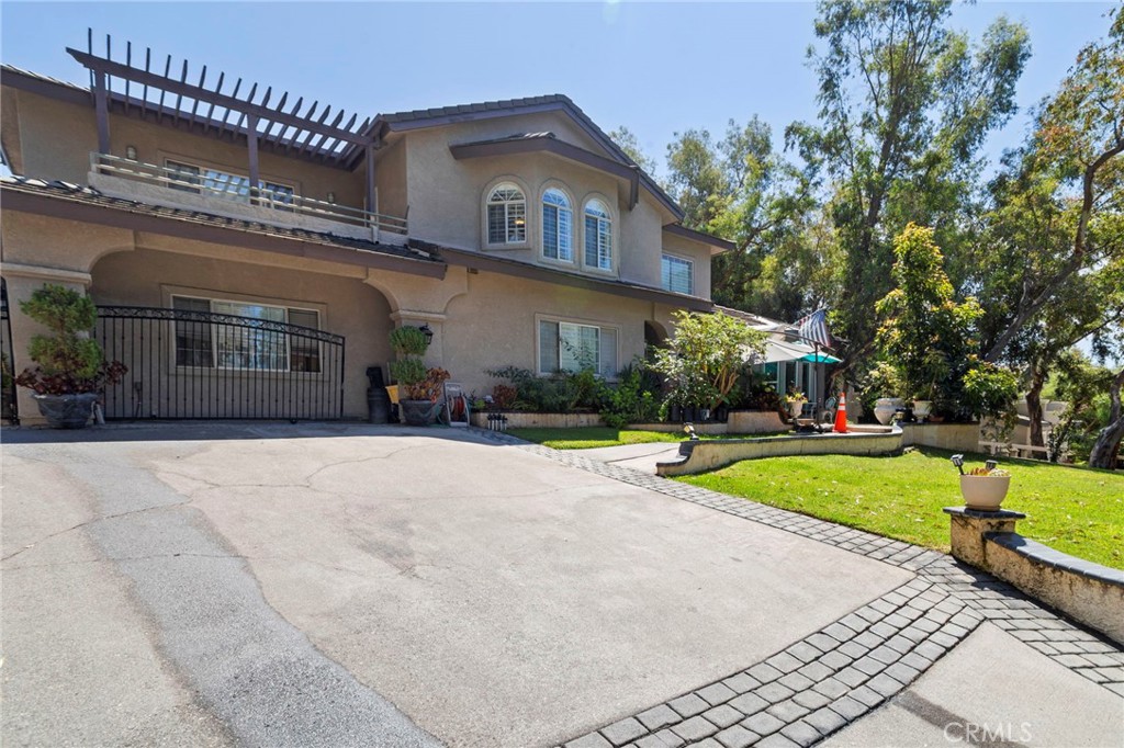 10174 Sun Valley Property Photo 2