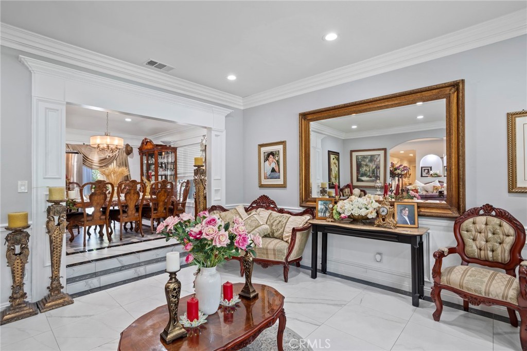 10174 Sun Valley Property Photo 5