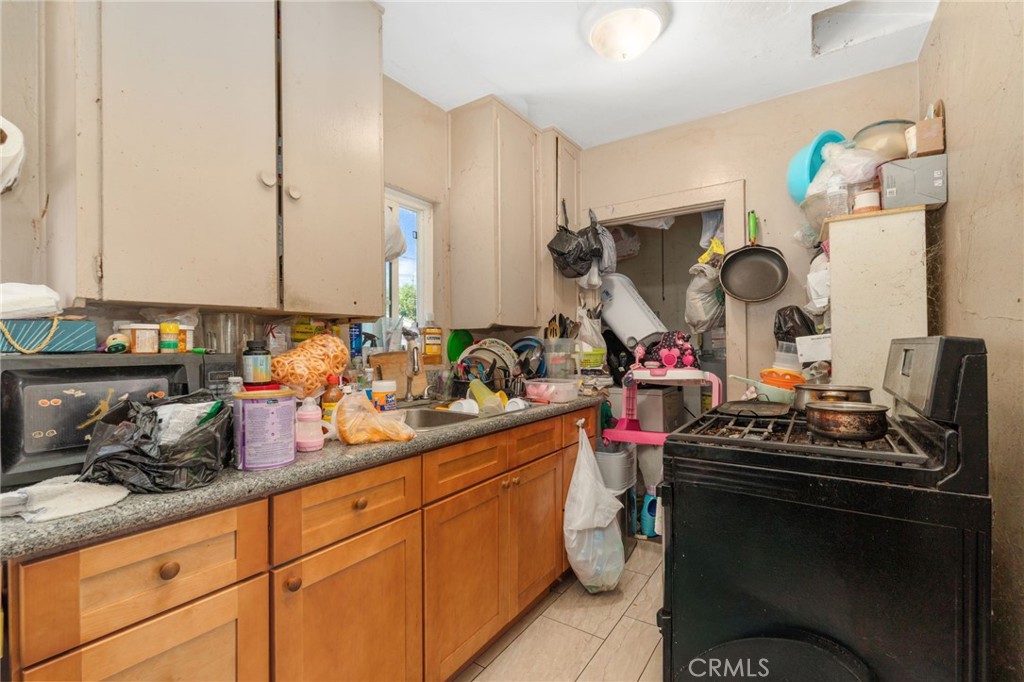 135 E 77th Street Property Photo 24