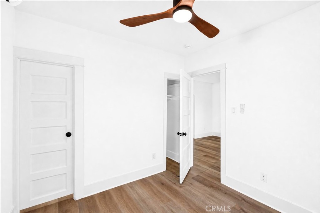 921 W Grand Property Photo 15