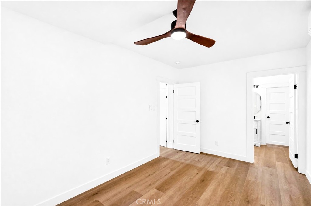 921 W Grand Property Photo 19