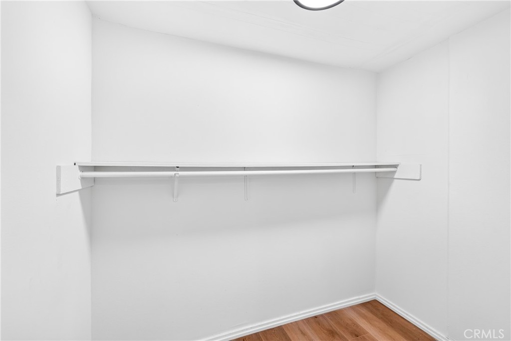 921 W Grand Property Photo 20