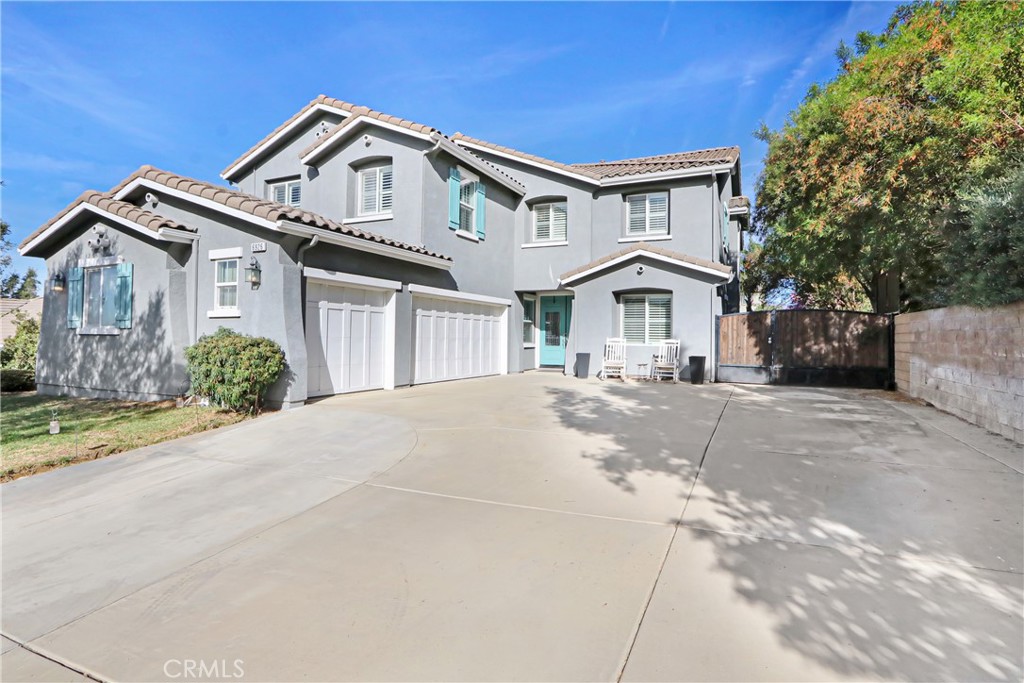 6926 Jasmine Court Property Photo 2