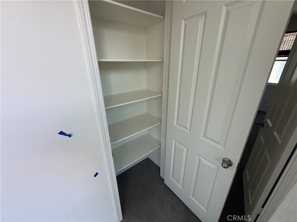27418 Pioneer Court Property Photo 8