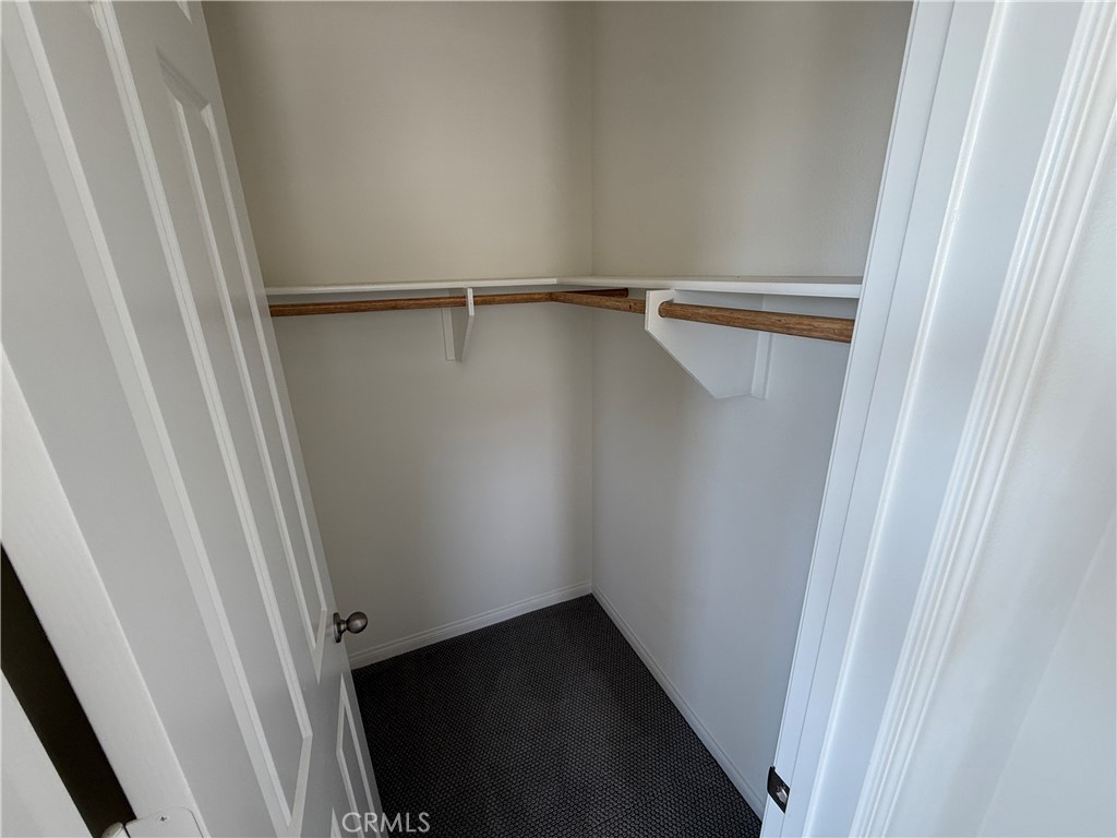 27418 Pioneer Court Property Photo 11