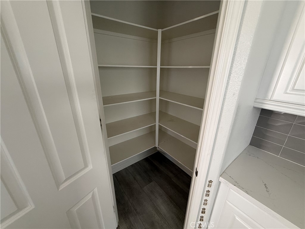 27418 Pioneer Court Property Photo 22