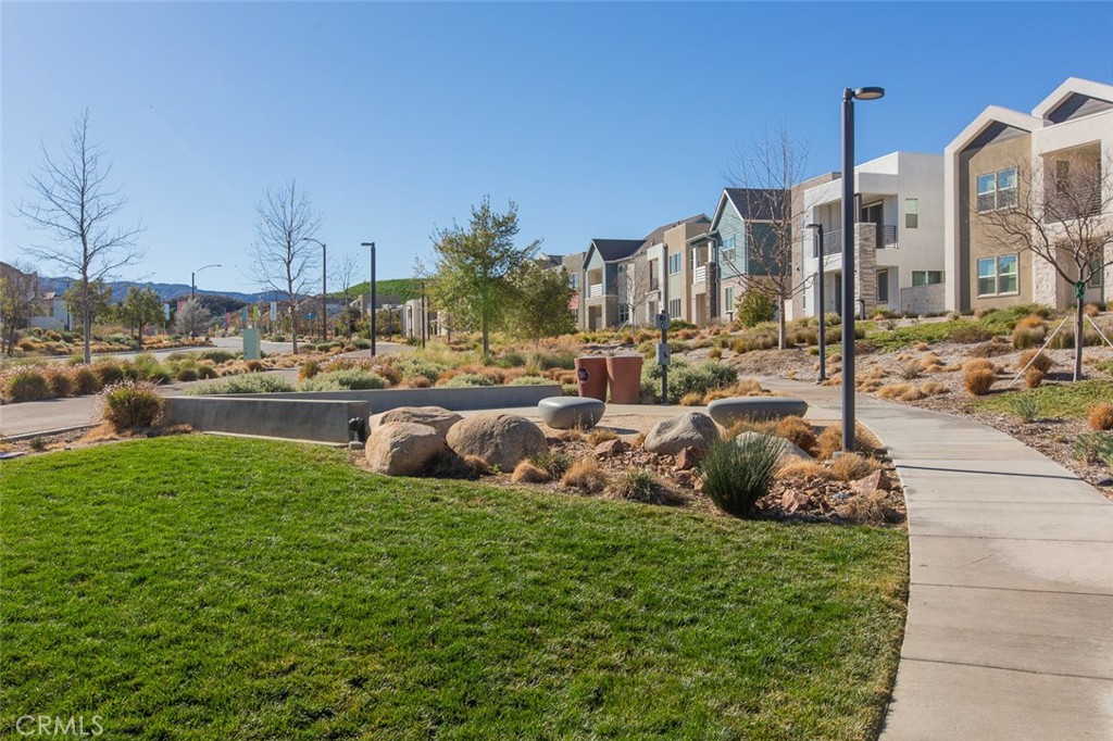 27418 Pioneer Court Property Photo 36